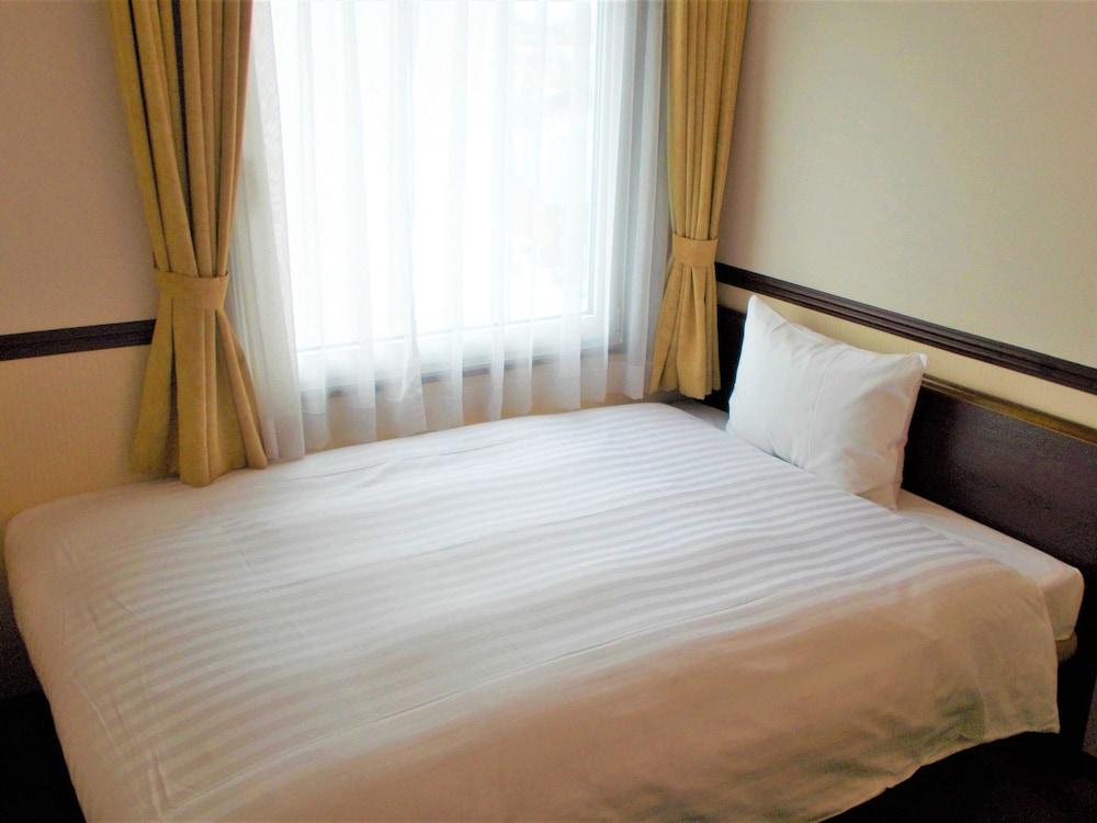 Toyoko Inn Kyoto Gojo Omiya Екстериор снимка