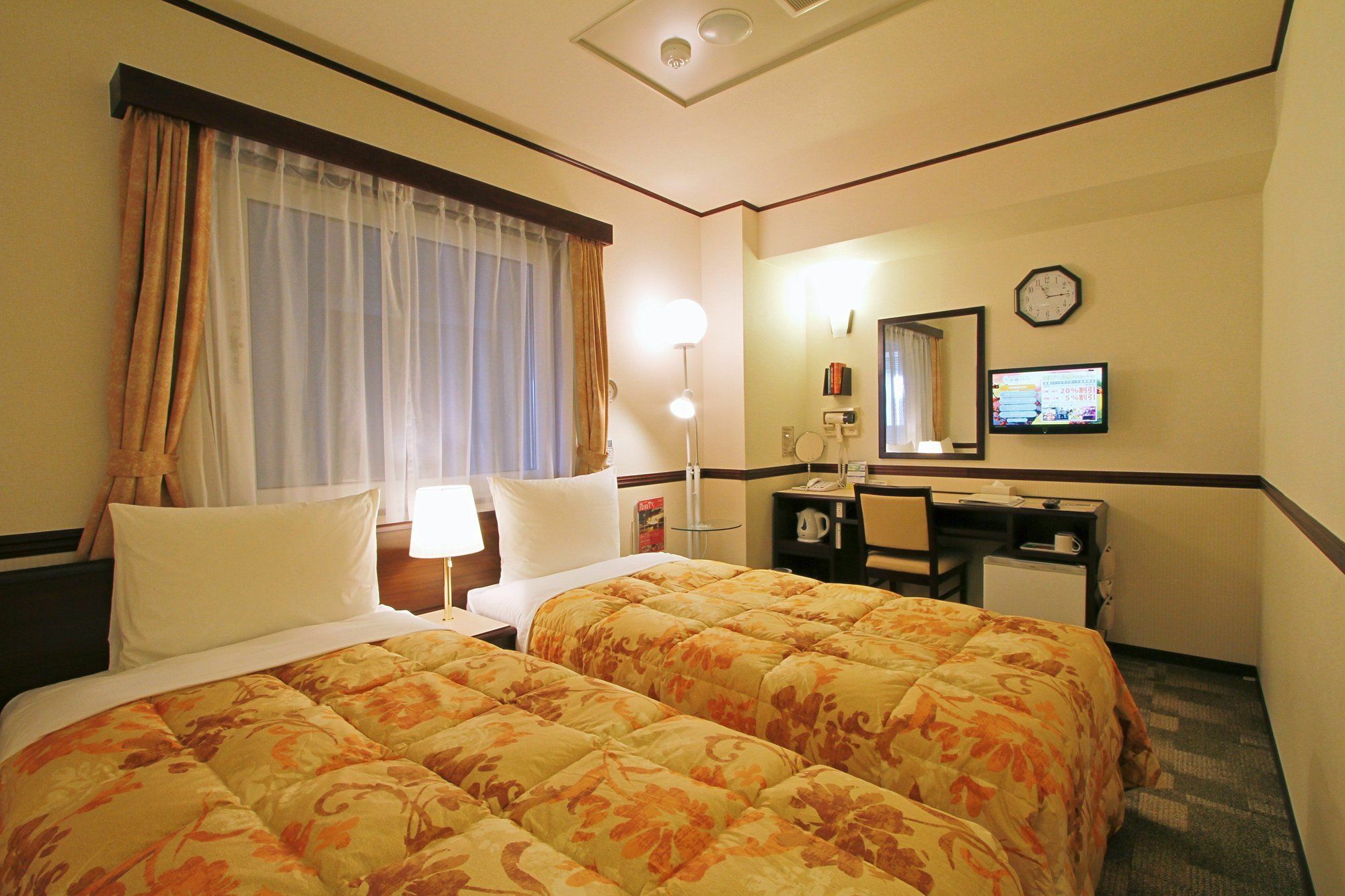 Toyoko Inn Kyoto Gojo Omiya Екстериор снимка